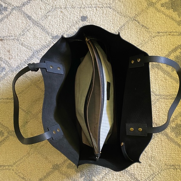 Genuine Leather Purse - Picture 2 of 7